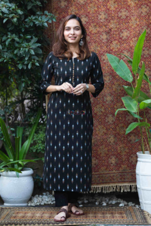 Image for Kusvaa Vcr92 Arit Regular Straight Kurta Featured