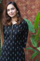 Image for Kusvaa Vcr92 Arit Regular Straight Kurta Top