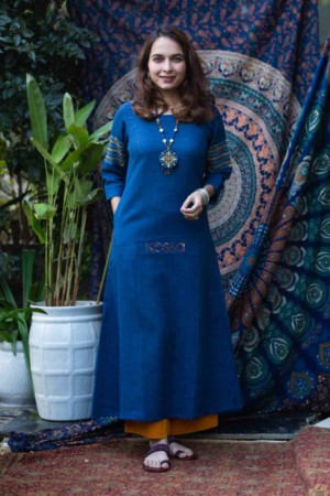 Image for Kusvaa Ws790 Avaloki Handloom A Line Kurta Featured