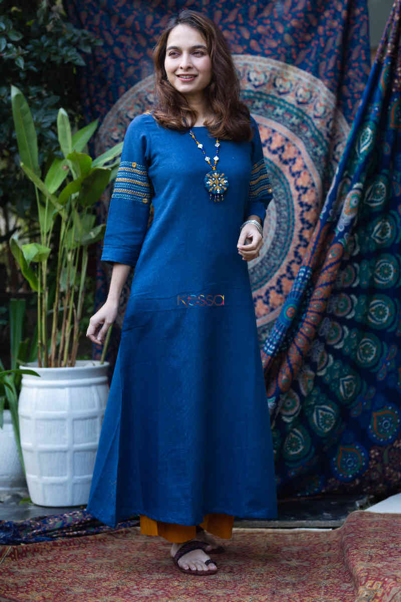 Image for Kusvaa Ws790 Avaloki Handloom A Line Kurta Side