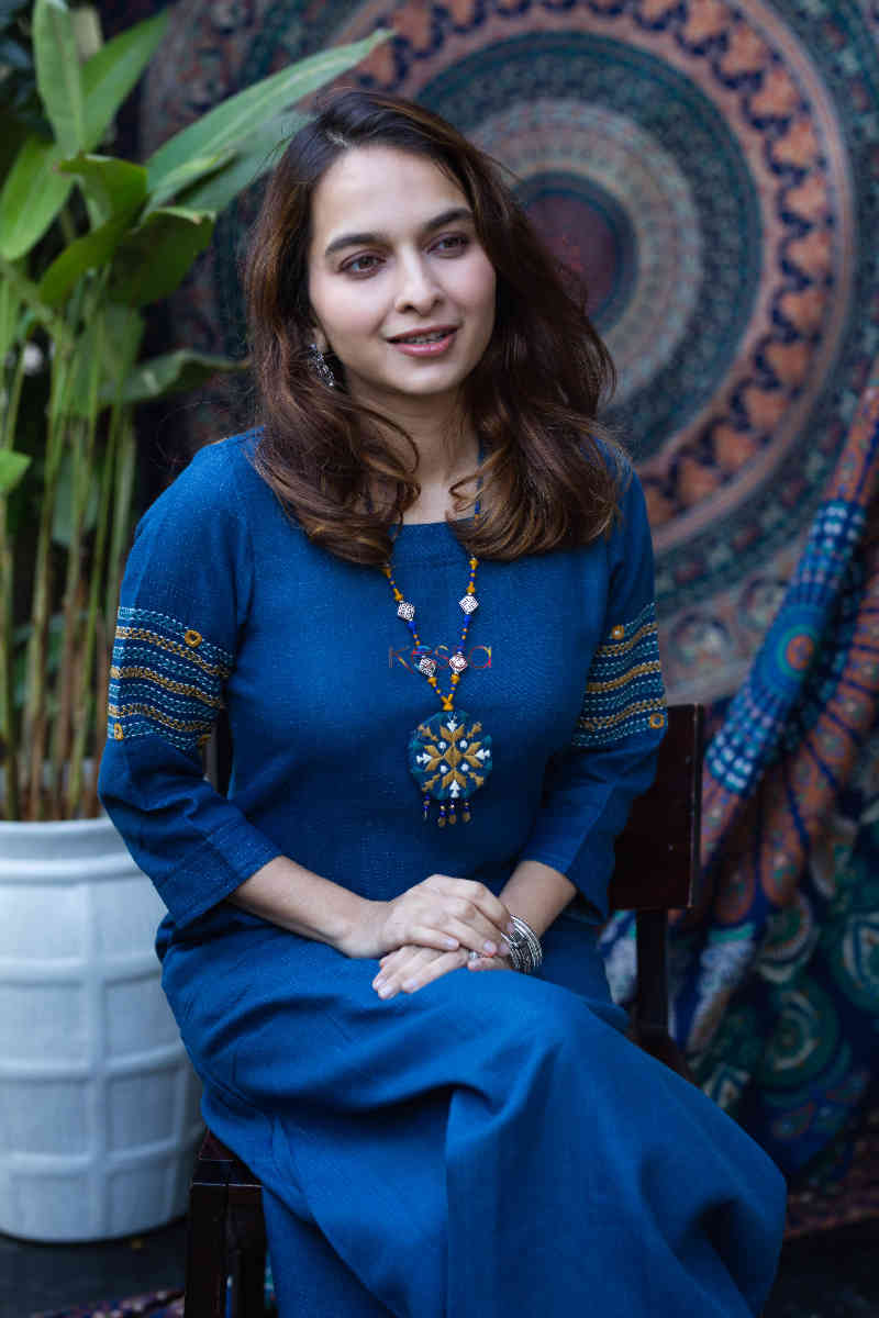 Image for Kusvaa Ws790 Avaloki Handloom A Line Kurta Sitting 1
