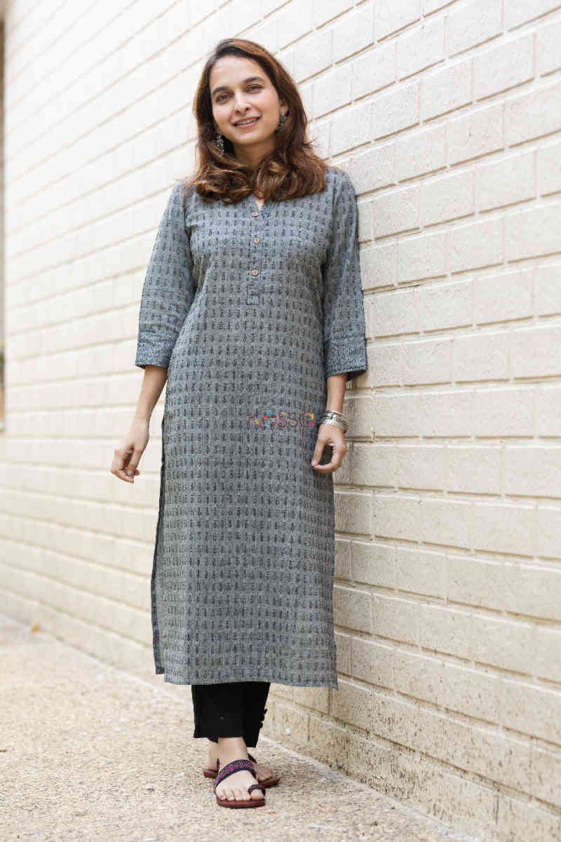 Image for Kusvaa Ws792 Amina South Handloom Straight Fit Kurta 3 Look