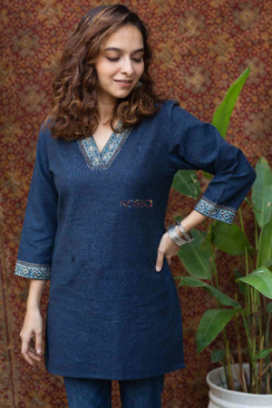 Image for Kusvaa Ws794 Abheeka South Handloom Short Kurti Featured
