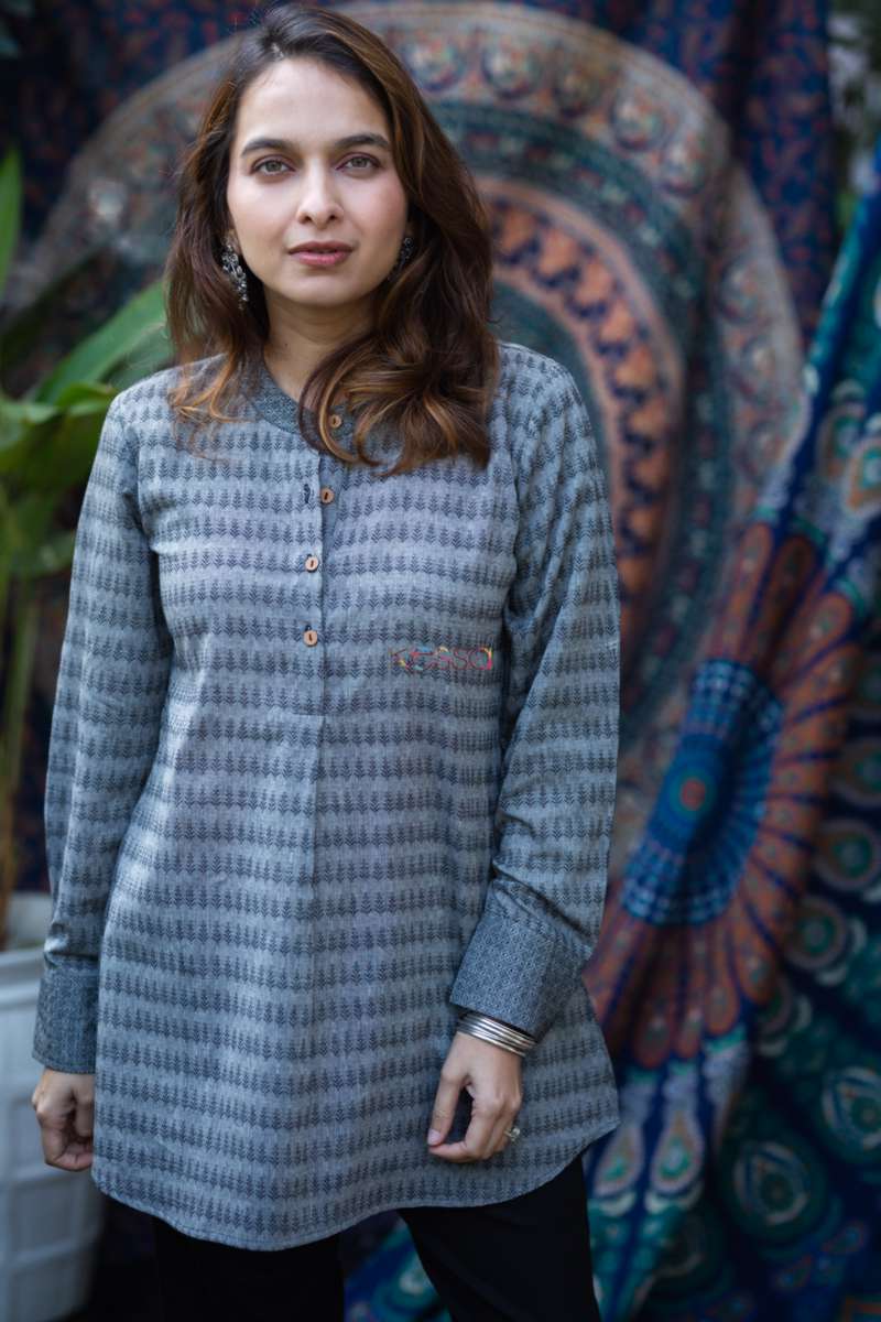 Image for Kusvaa Ws797 Ayana South Handloom Short Kurti Front 2
