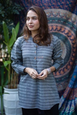 Image for Kusvaa Ws797 Ayana South Handloom Short Kurti Side