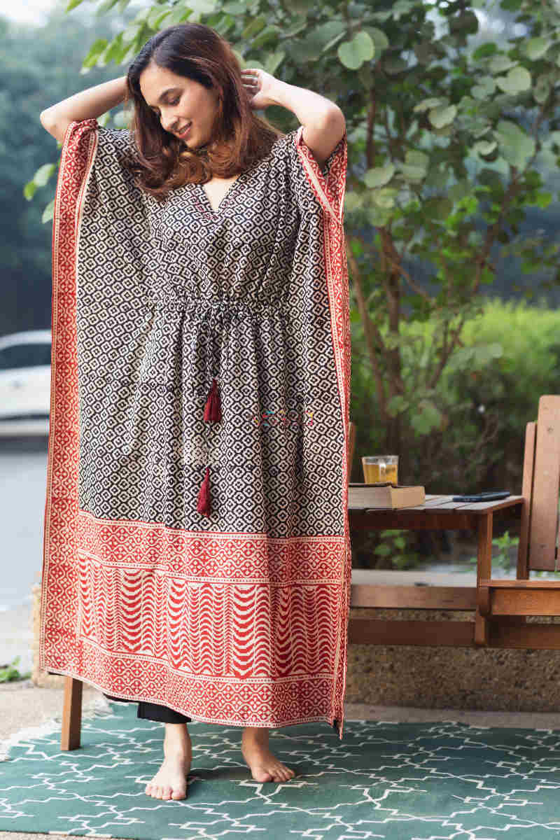 Image for Kusvaa Wsr251 Vyasti Block Printed Kaftan Featured