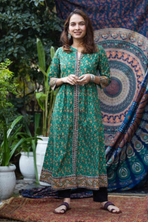 Image for Kusvaa Wsr255 Anavi Handblock A Line Kurta Front