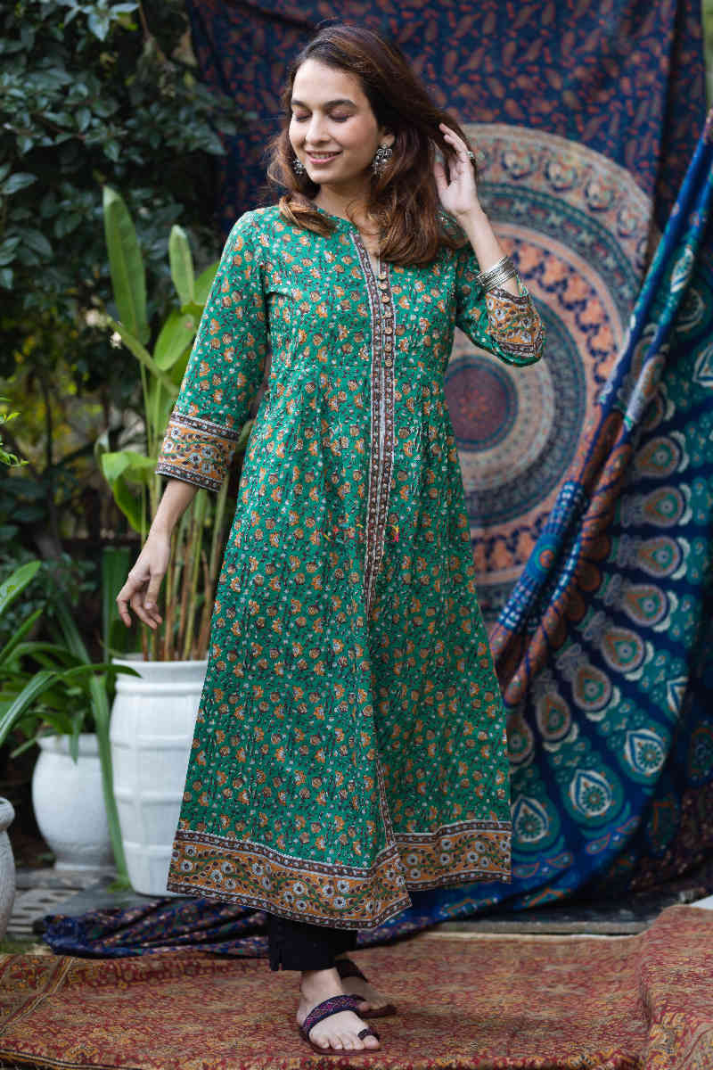 Image for Kusvaa Wsr255 Anavi Handblock A Line Kurta Look