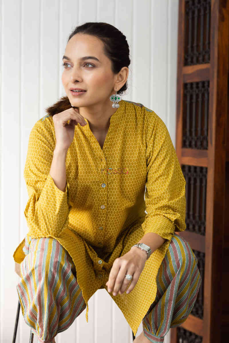 Image for Kusvaa Avdaf86 Dhira Mustard Kurta And Salwar Set Sitting