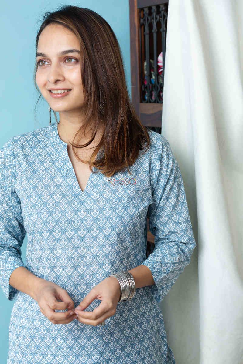 Image for Kusvaa De112 Rabhya Regular Wear Kurta Top 1