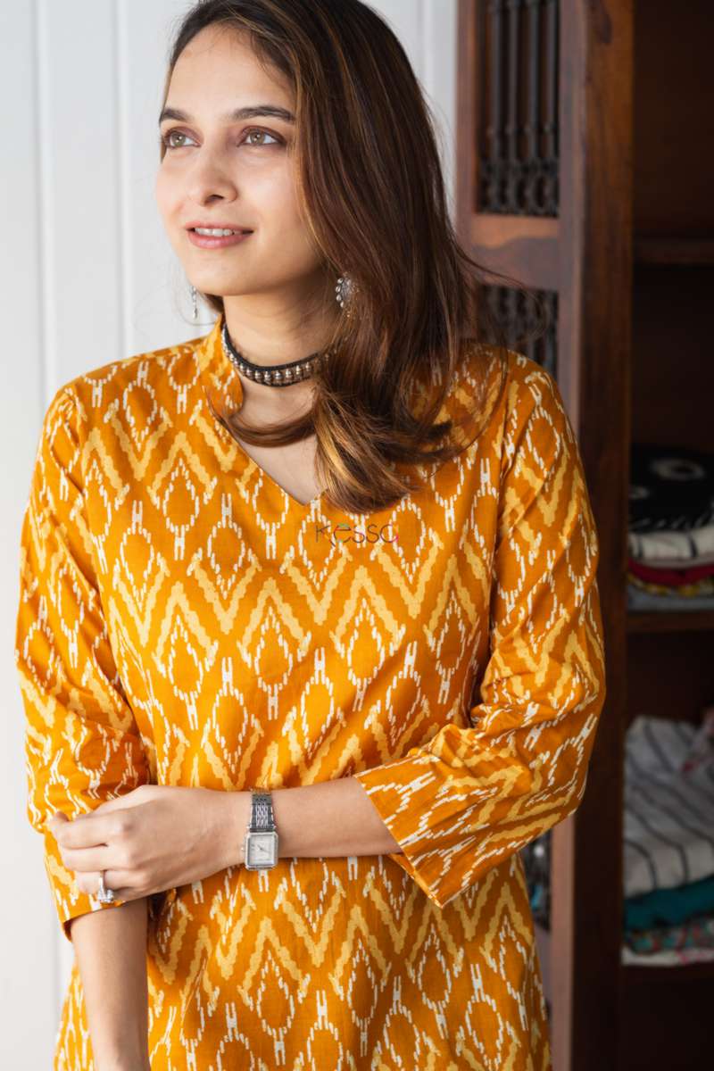 Image for Kusvaa Taf70 Charvi Regular Straight Wear Kurta Closeup 2