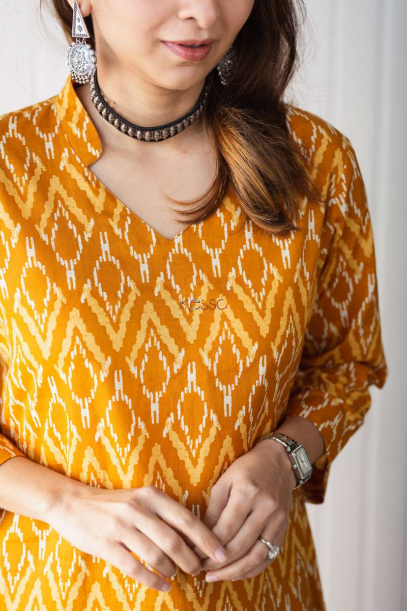 Image for Kusvaa Taf70 Charvi Regular Straight Wear Kurta Closeup