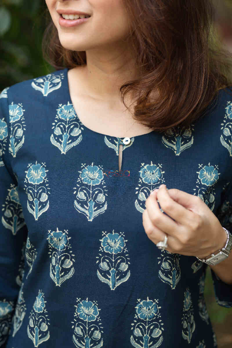 Image for Kusvaa Taf71 Neel Regular Wear Kurta Closeup