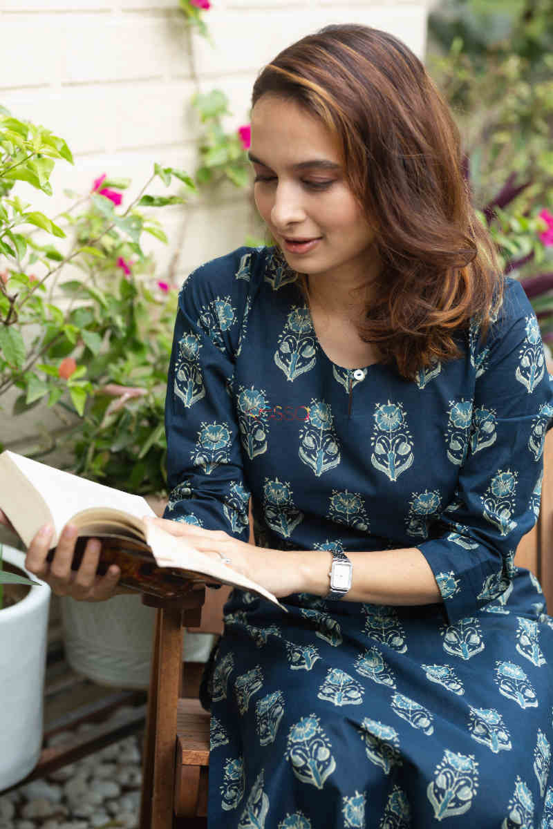 Image for Kusvaa Taf71 Neel Regular Wear Kurta Sitting