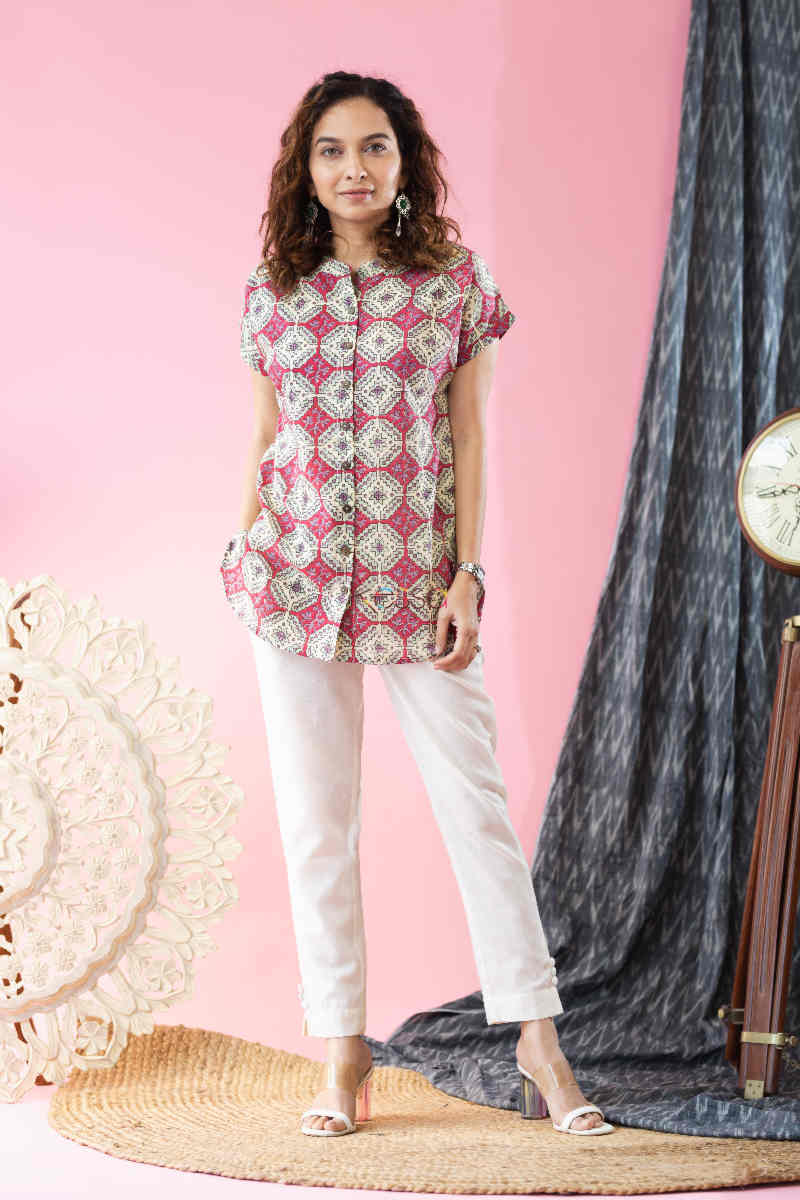 Image for Kusvaa Wsr256 Nishkama Block Print Short Kurti Front