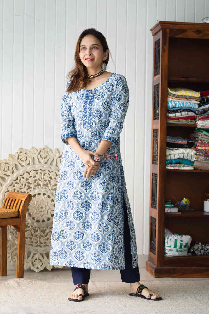 Image for Kusvaa Wsr260 Tristha Block Print Kurta Front
