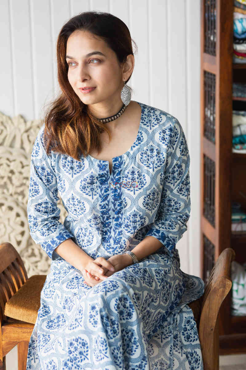 Image for Kusvaa Wsr260 Tristha Block Print Kurta Sitting