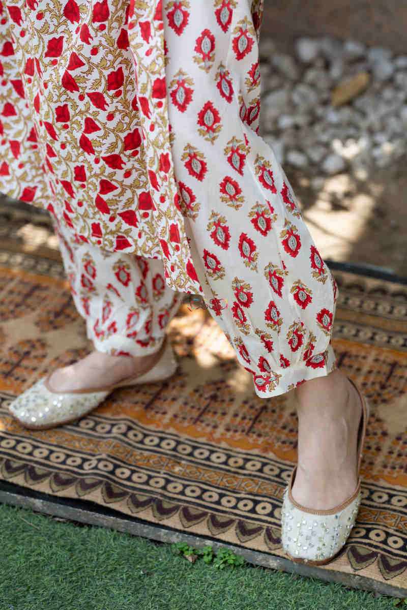 Image for Kusvaa Avdaf91 Kaishori Kurta Pant Set Bottom