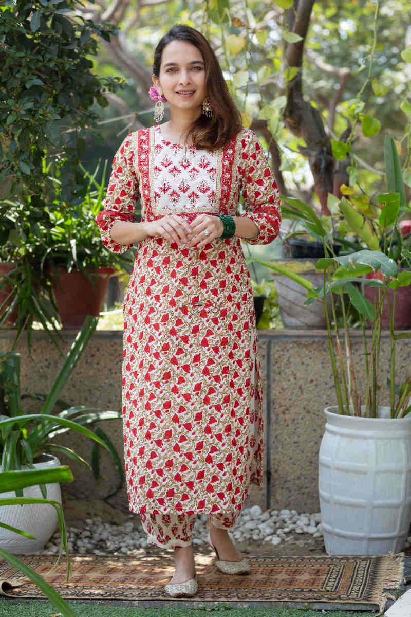 Image for Kusvaa Avdaf91 Kaishori Kurta Pant Set Front