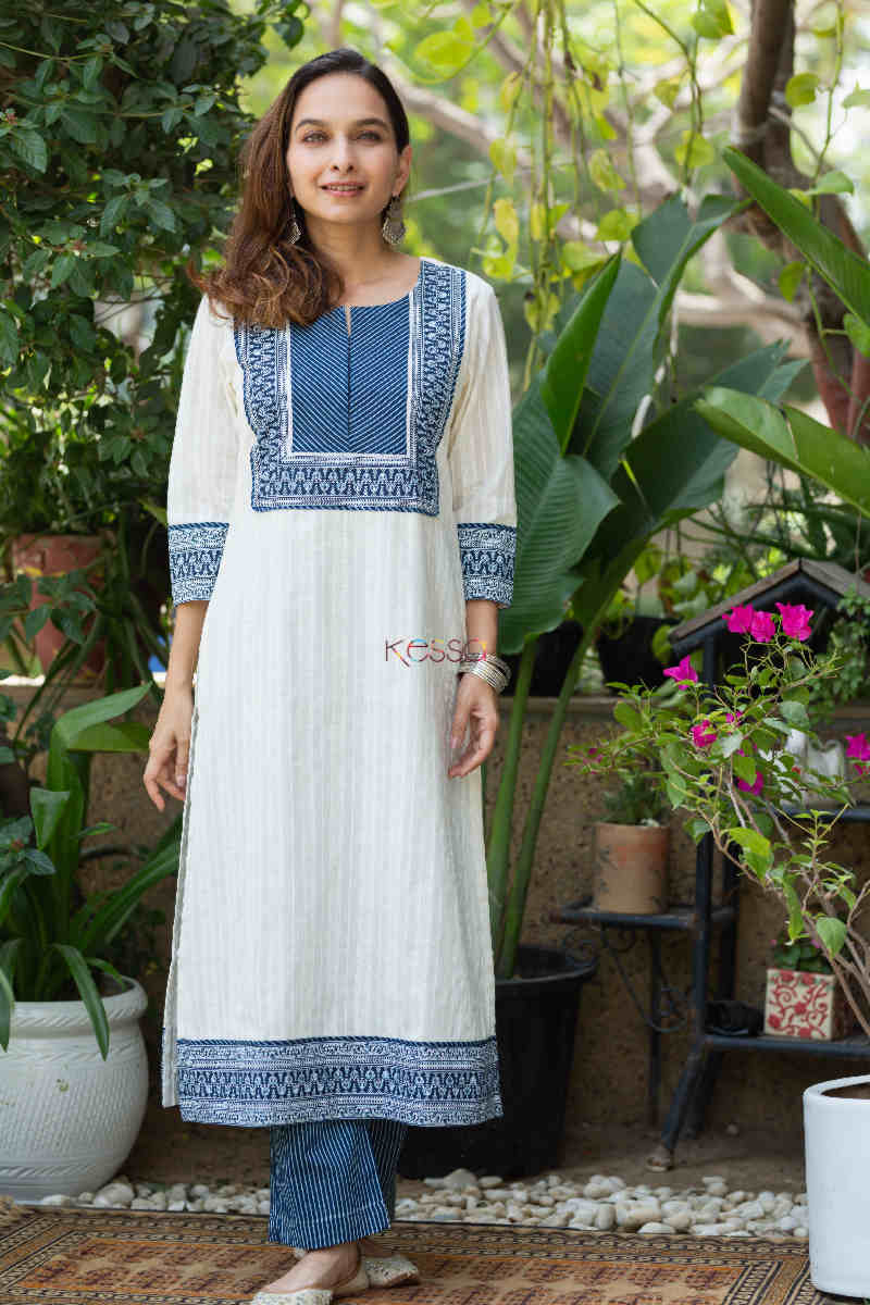 Image for Kusvaa Avdaf92 Kalamala Cotton Dobby Kurta Pant Set Look