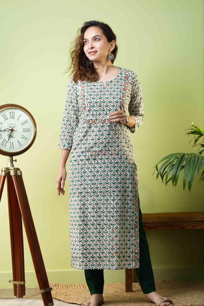 Image for Kusvaa De118 Mrinal Block Print Straight Fit Kurta Featured