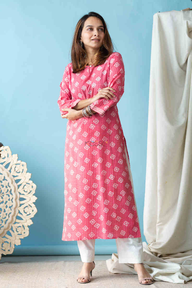 Image for Kusvaa Vcr101 Guhya Batik Print Straight Kurta Look