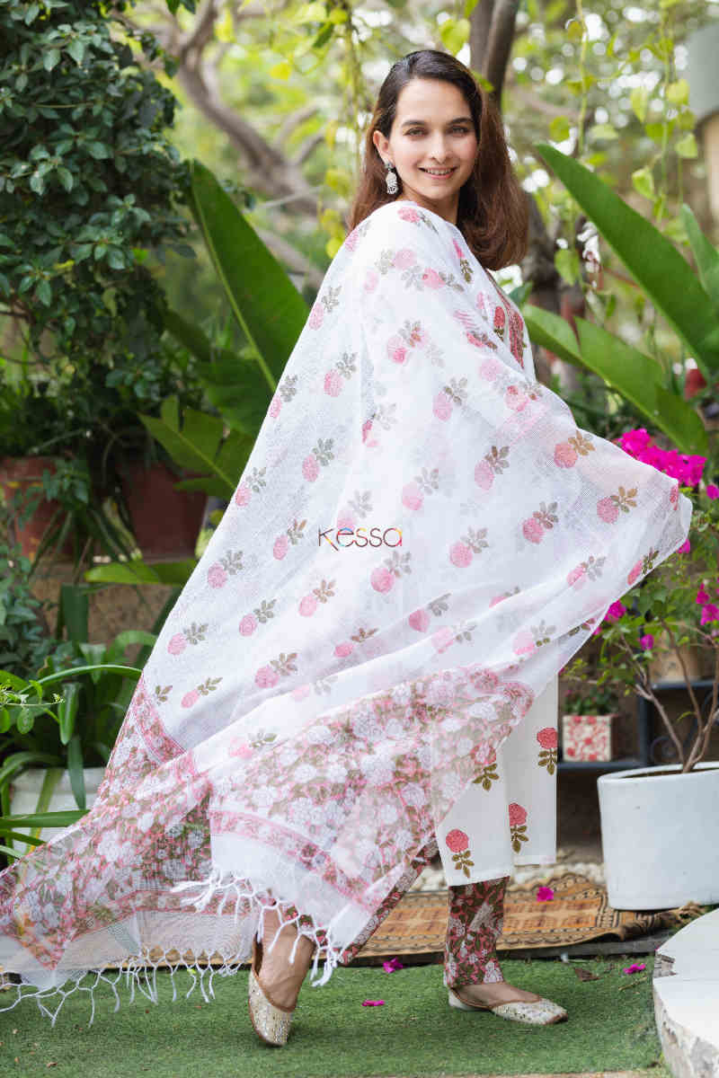 Image for Kusvaa Vcr105 Medha Kota Doria Complete Suit Set Dupatta