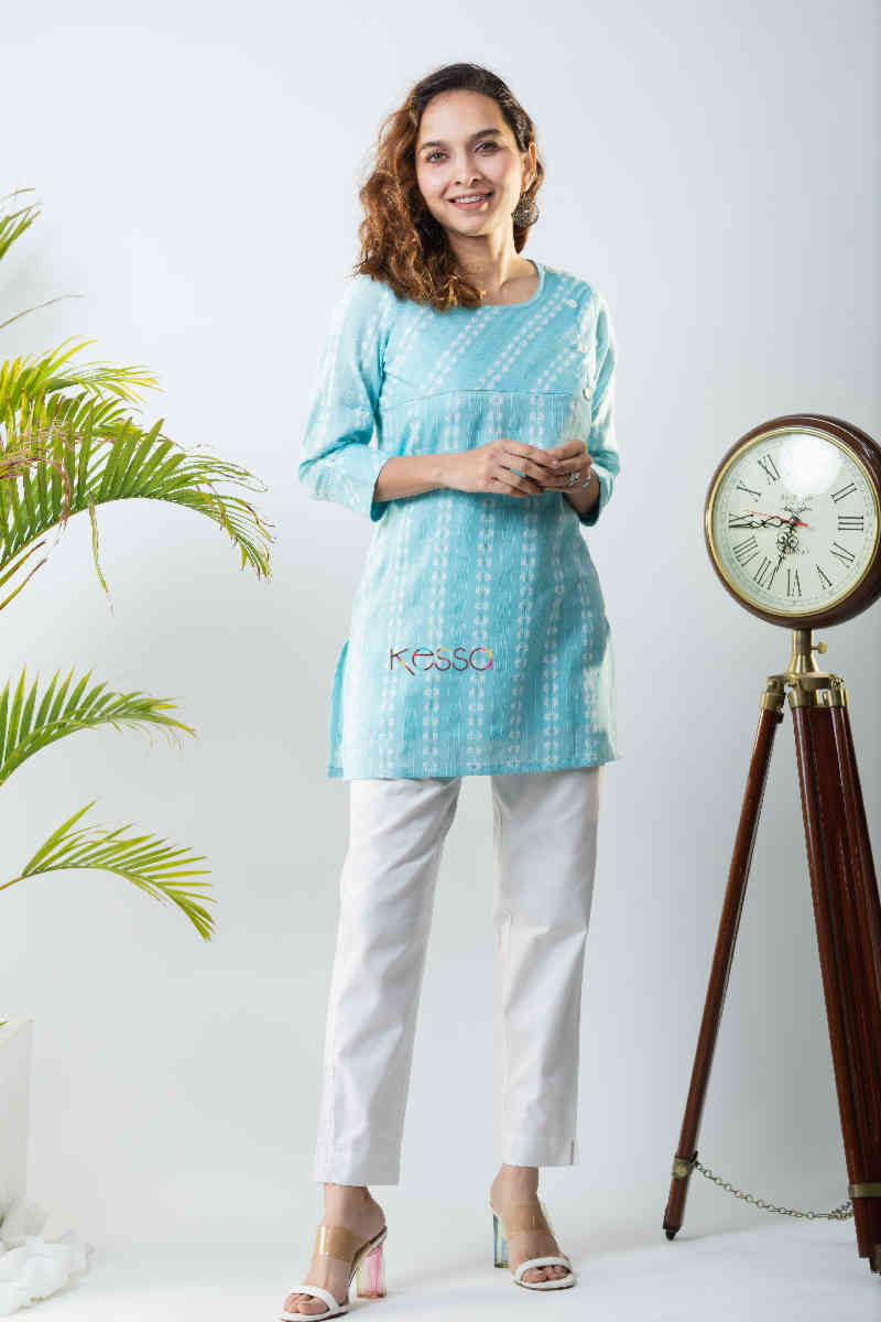 Image for Kusvaa Ws802 Ayoni Dobby Cotton Short Kurti Front 1