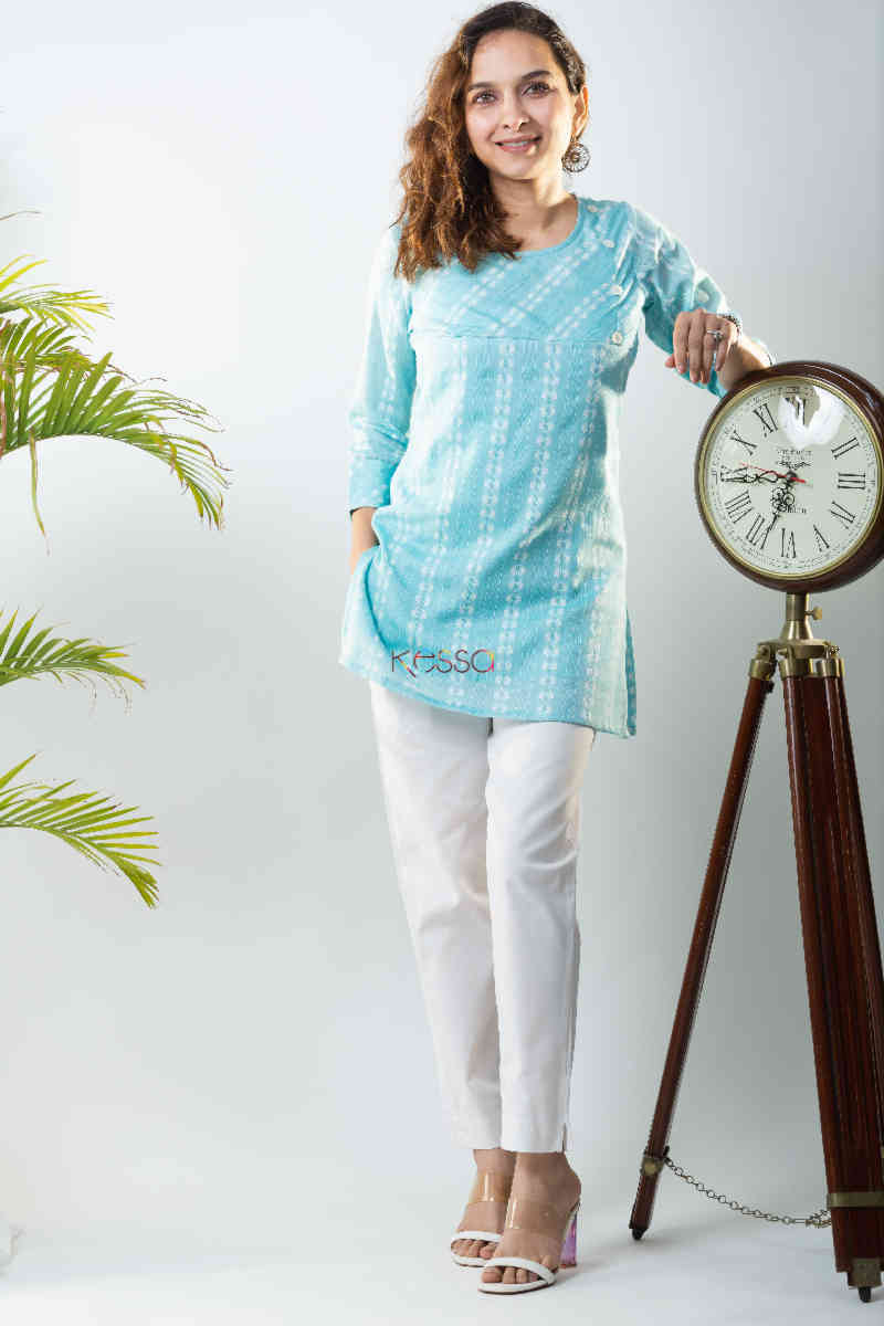 Image for Kusvaa Ws802 Ayoni Dobby Cotton Short Kurti Look