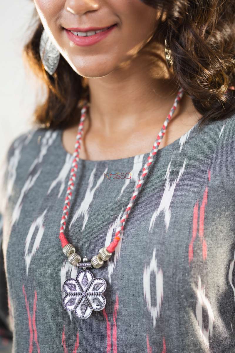 Image for Kusvaa Ws820 Gloria Ikkat Cotton Dress With Necklace Closeup Neck