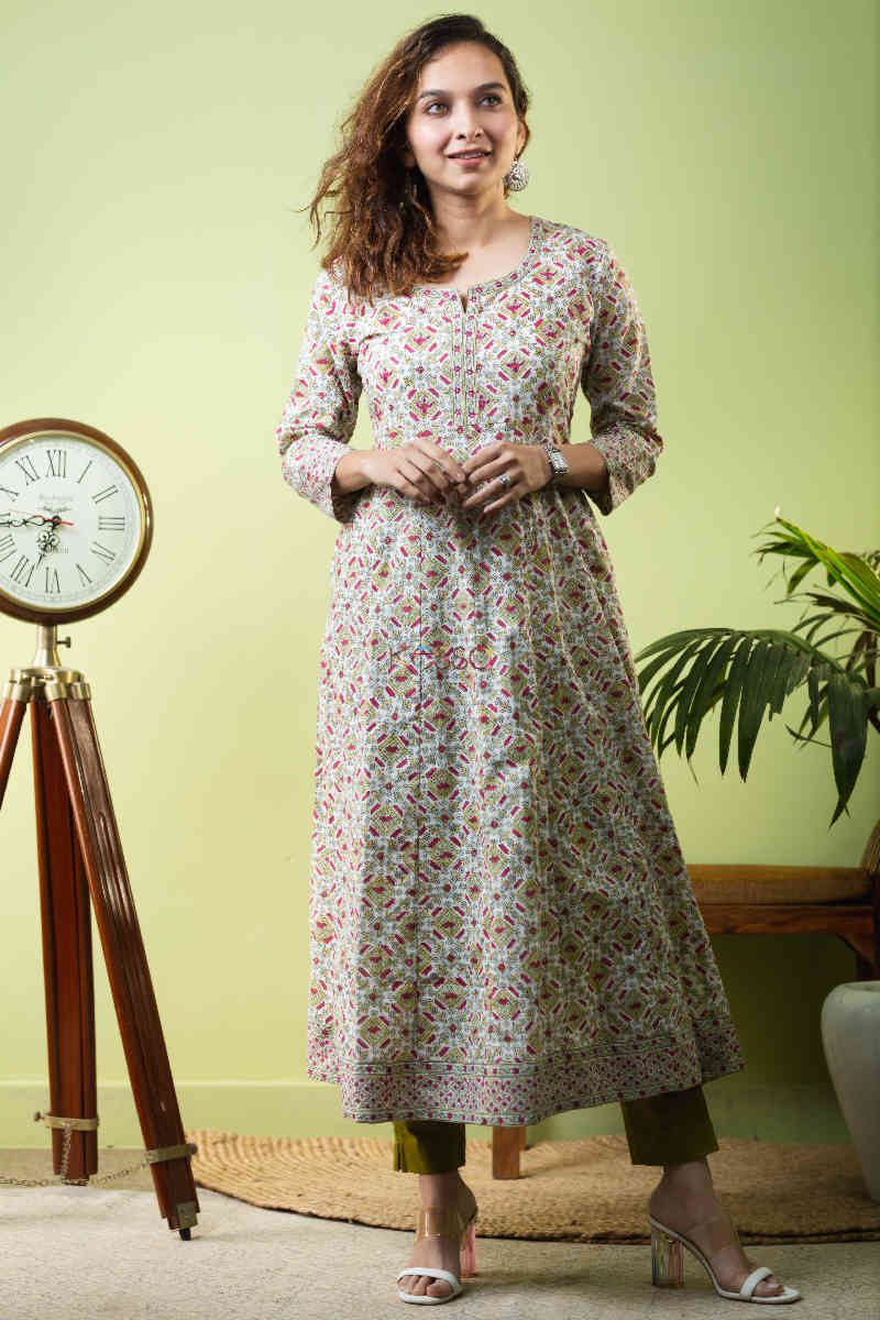 Image for Kusvaa Wsr261 Ameya Kalidaar Block Print Kurta Front