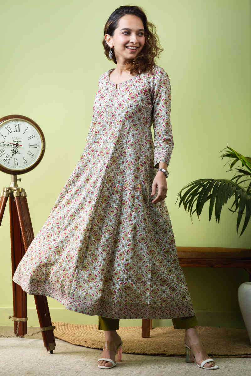 Image for Kusvaa Wsr261 Ameya Kalidaar Block Print Kurta Side