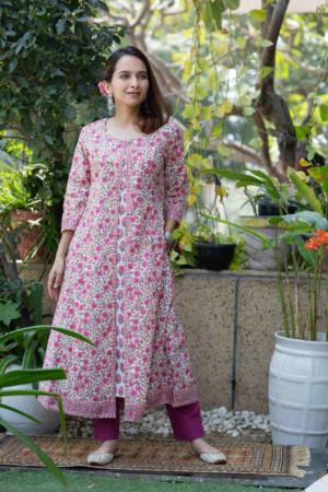 Image for Kusvaa Wsr265 Rima Handblock A Line Kurta Featured
