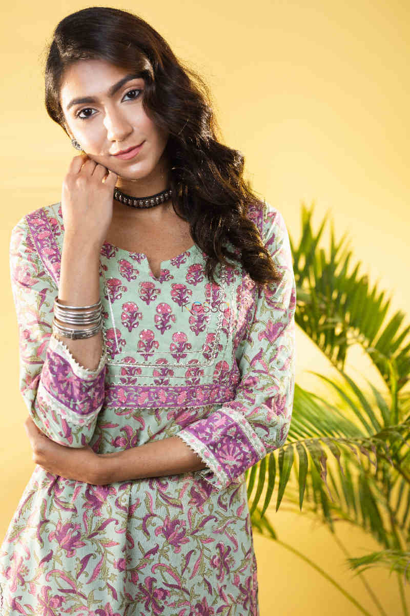 Image for Kusvaa Wsr267 Ekaja Block Print Straight Kurta Top