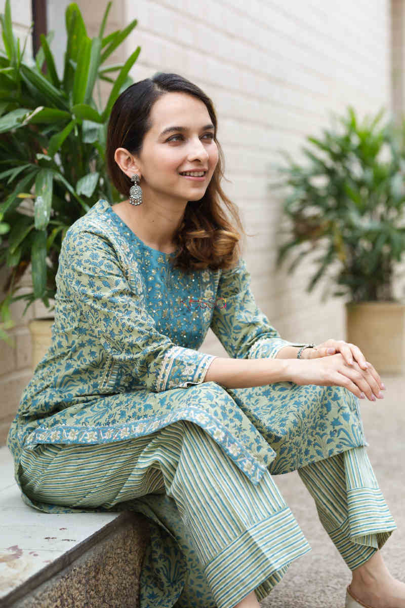 Image for Kusvaa Wsr270 Mrudani Block Print Kurta Pant Set Sitting