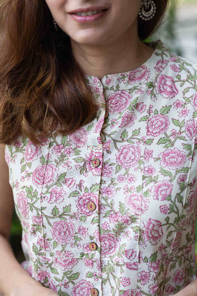 Image for Kusvaa Wsr273 Mahati Block Print Short Top Closeup