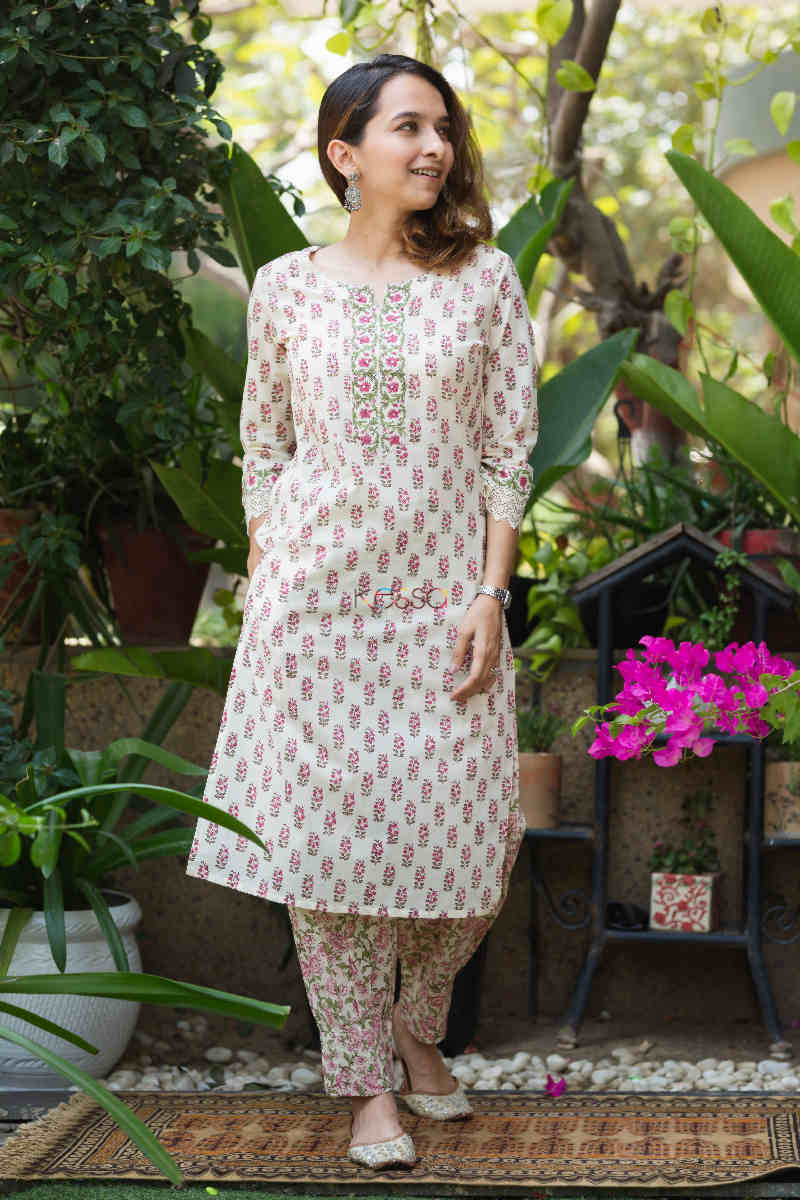 Image for Kusvaa Wsr274 Aarna Block Printed Kurta Pant Set Look