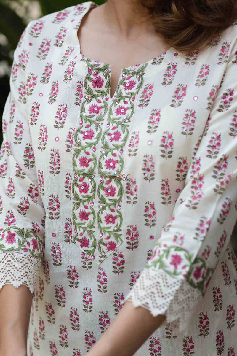 Image for Kusvaa Wsr274 Aarna Block Printed Kurta Pant Set Sleeves