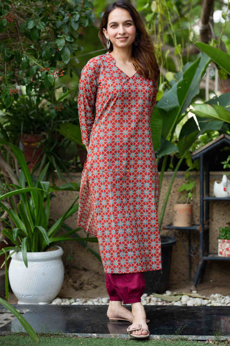 Image for Kusvaa Taf75 Kashta Regular Wear Straight Fit Kurta Front