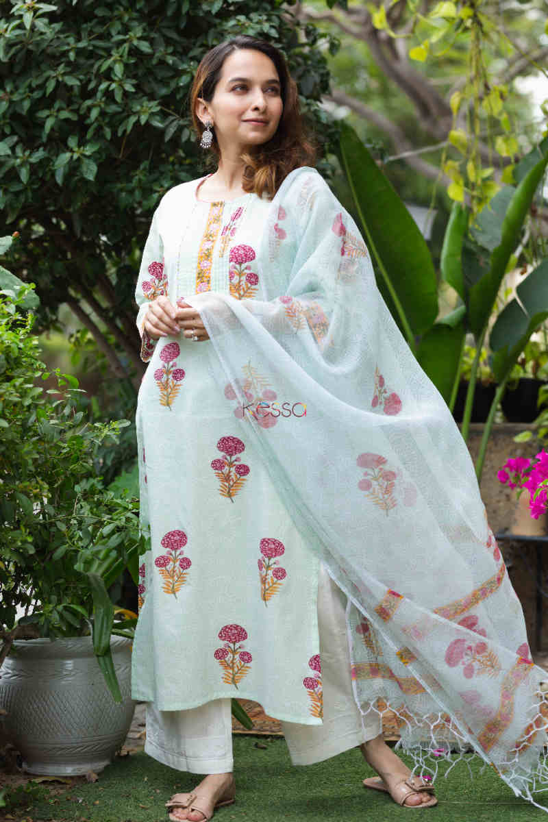 Image for Kusvaa Vcr106 Dhira Straight Fit Kurta With Kota Doria Dupatta Dupatta