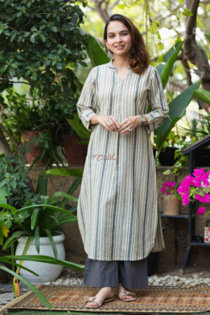 Image for Kusvaa Ws825 Shyla Handloom Cotton Straight Kurta Featured