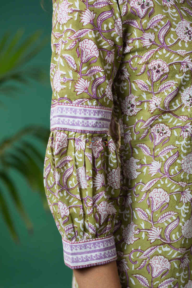 Image for Kusvaa Wsr278 Aparna Block Print Straight Kurta Sleeves