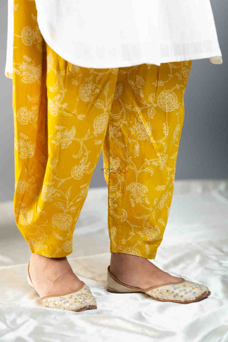 Image for Kusvaa Avdaf120 Reva Dobby Short Kurta With Salwar Bottom