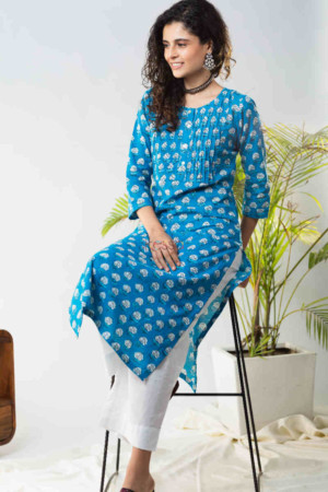 Image for Kusvaa De128 Ayyai Screen Printed Straight Fit Kurta Featured