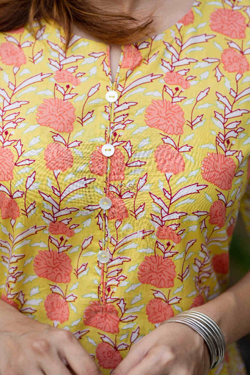 Image for Kusvaa Vcr111 Kavni Straight Fit Regular Wear Kurta Neck