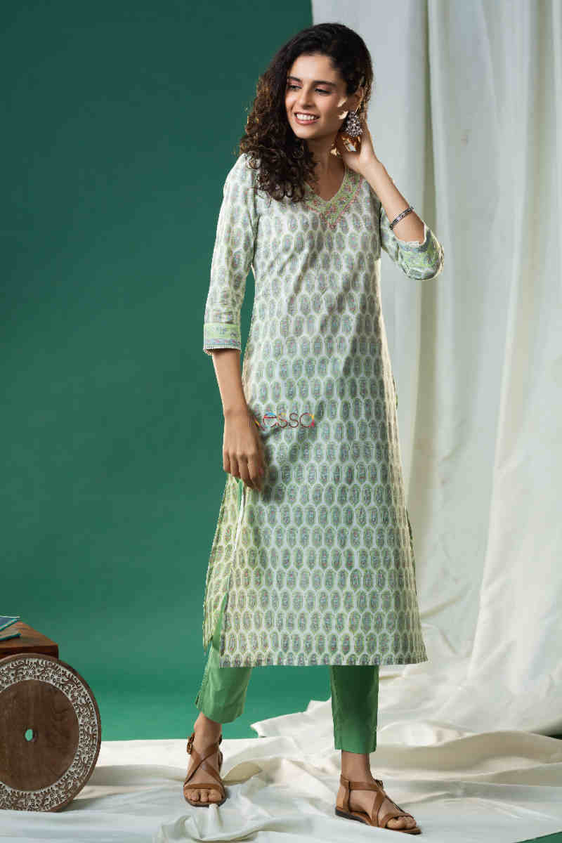 Image for Kusvaa Vcr117 Kirati Block Print Straight Kurta Look