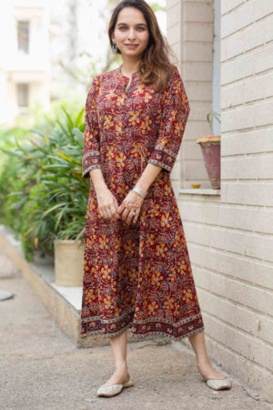 Image for Kusvaa Ws840 Aatmaja Kalamkari Mid Length Kurta Featured