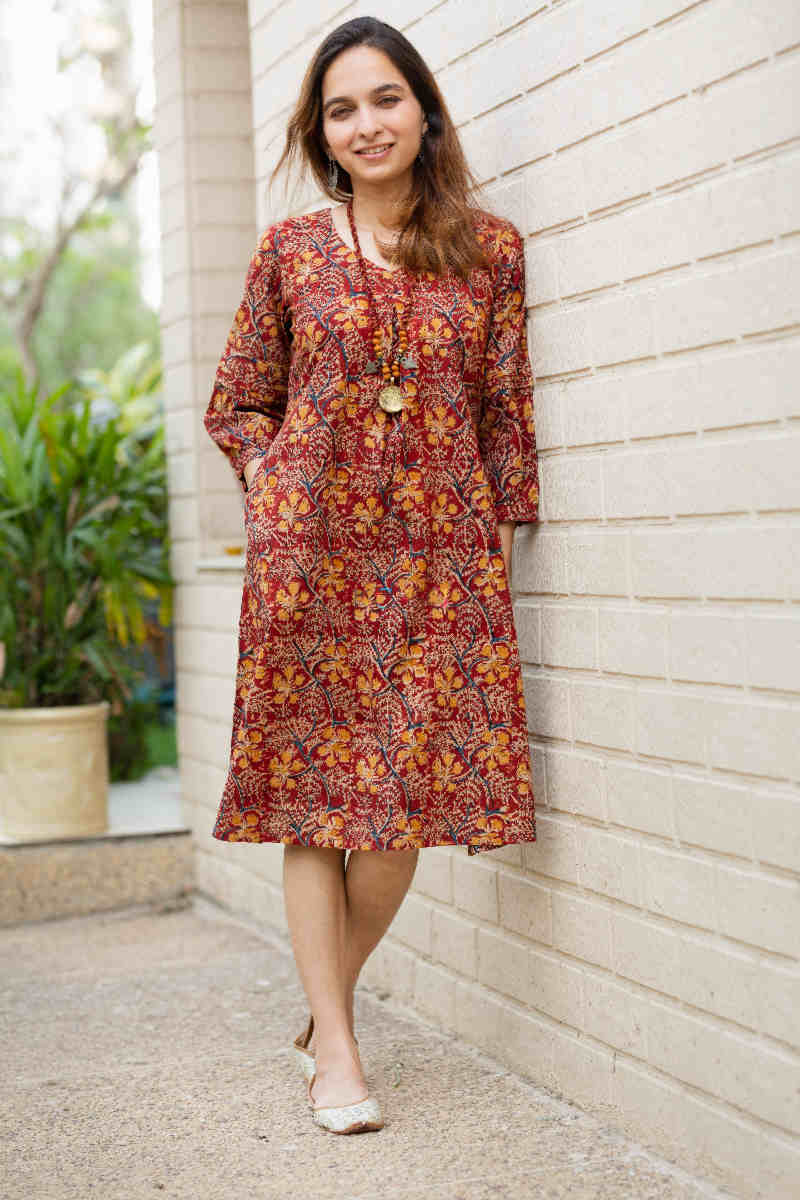 Image for Kusvaa Ws846 Bhavini Kalamkari A Line Dress With Necklace Look
