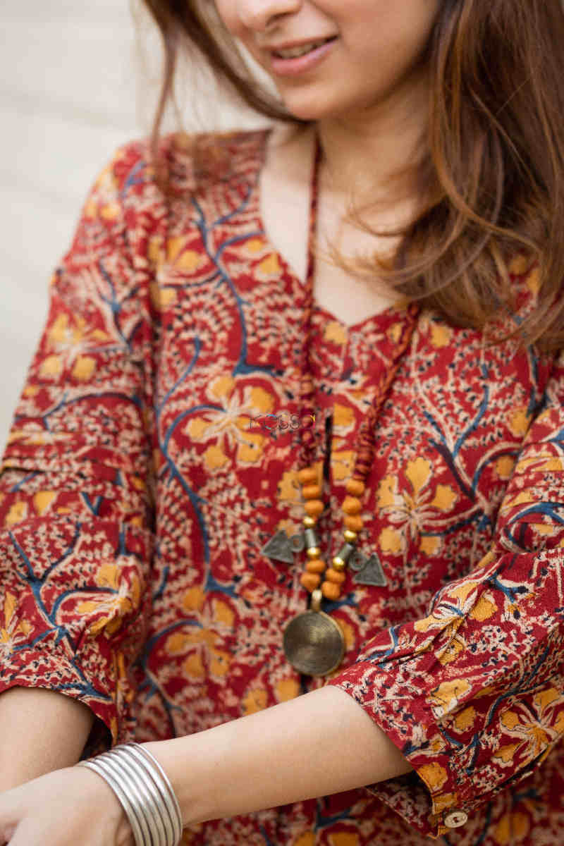 Image for Kusvaa Ws846 Bhavini Kalamkari A Line Dress With Necklace Sleeve