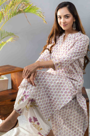 Image for Kusvaa Wsr283 Prabha Handblock Print Kurta Pant Set Featured